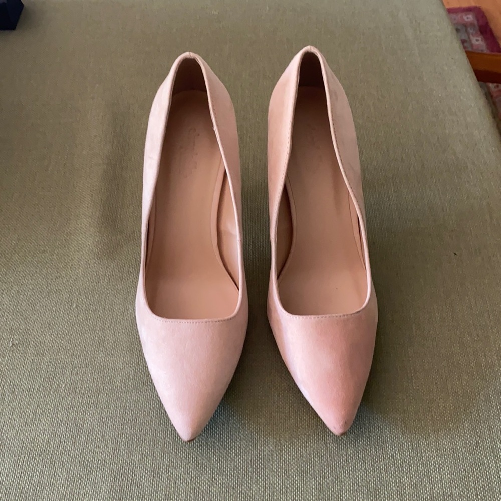 Creme heels